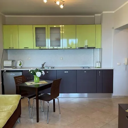 Doris Apartment Slantschew brjag